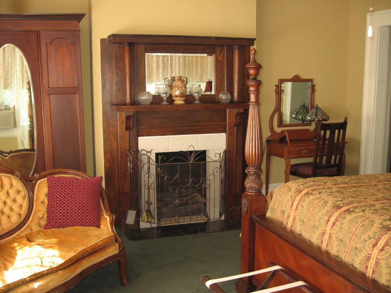 אוסטין Strickland Arms Bed And Breakfast מראה חיצוני תמונה