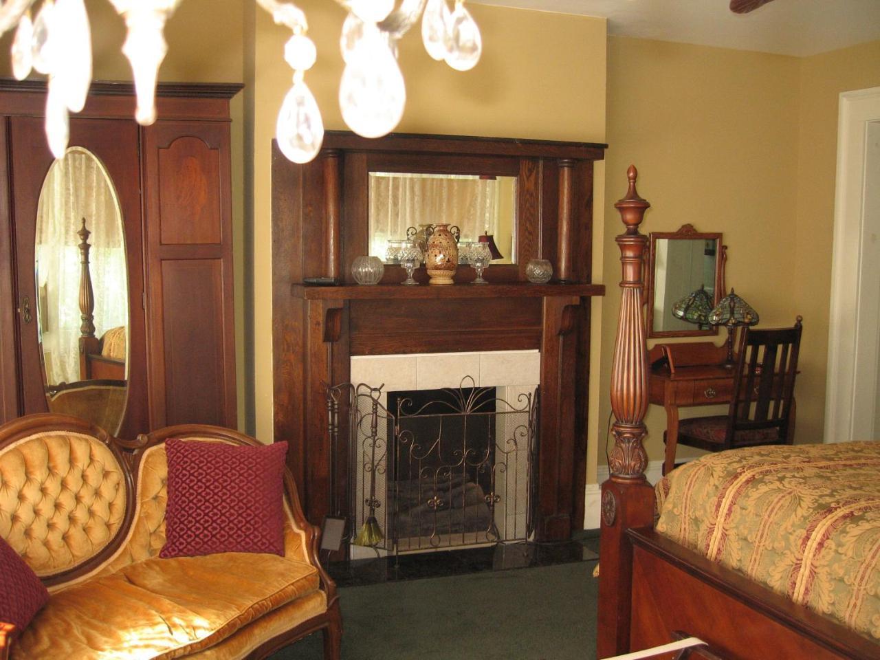 אוסטין Strickland Arms Bed And Breakfast מראה חיצוני תמונה