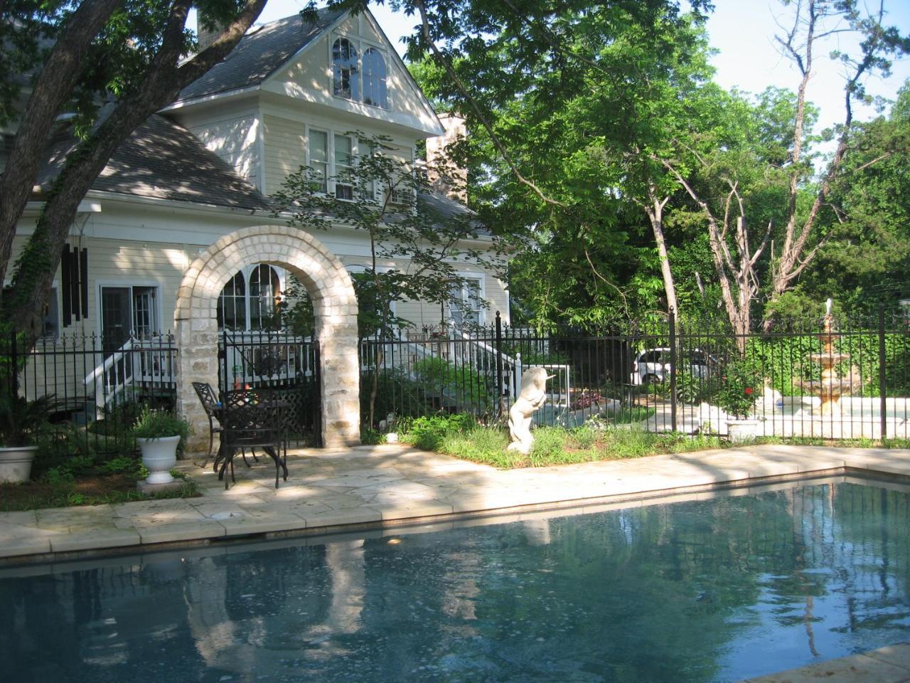 אוסטין Strickland Arms Bed And Breakfast מראה חיצוני תמונה